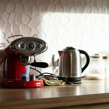 Great For Couples Or Small Families Apartment *