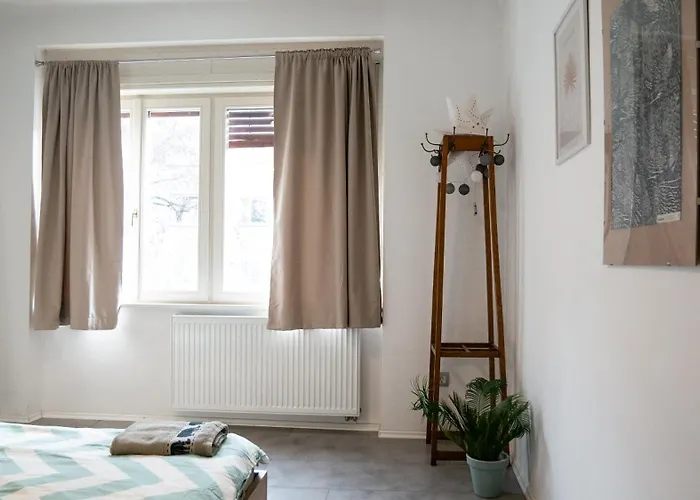 Apartment Great For Couples Or Small Families Laibach