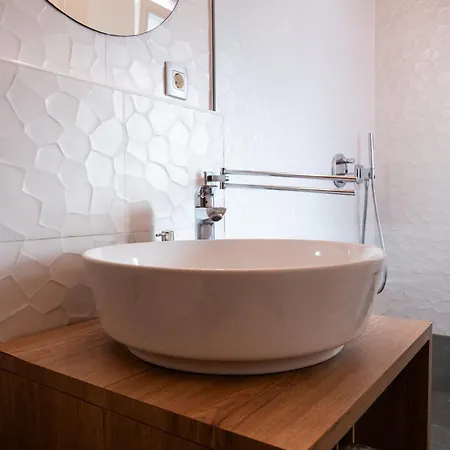 Great For Couples Or Small Families * Любляна