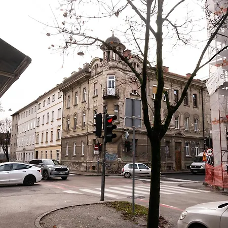 Great For Couples Or Small Families Апартаменти