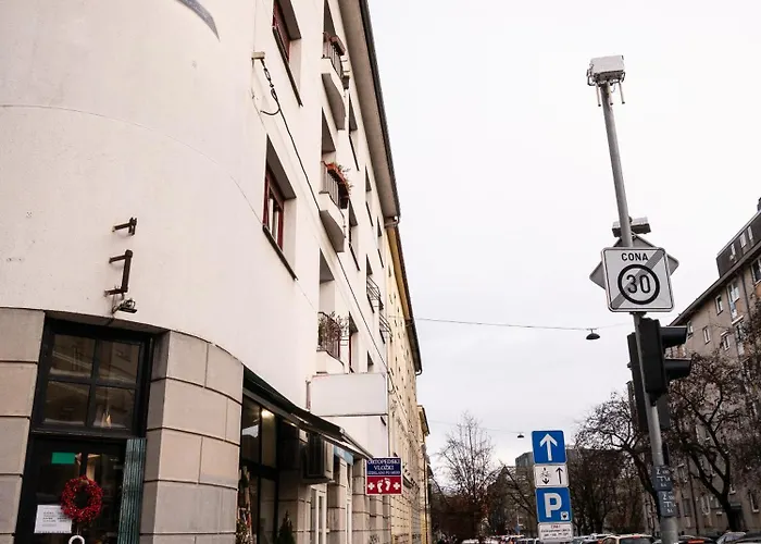 Great For Couples Or Small Families Appartement *